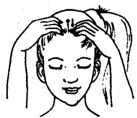 Pecking and tapping on the head